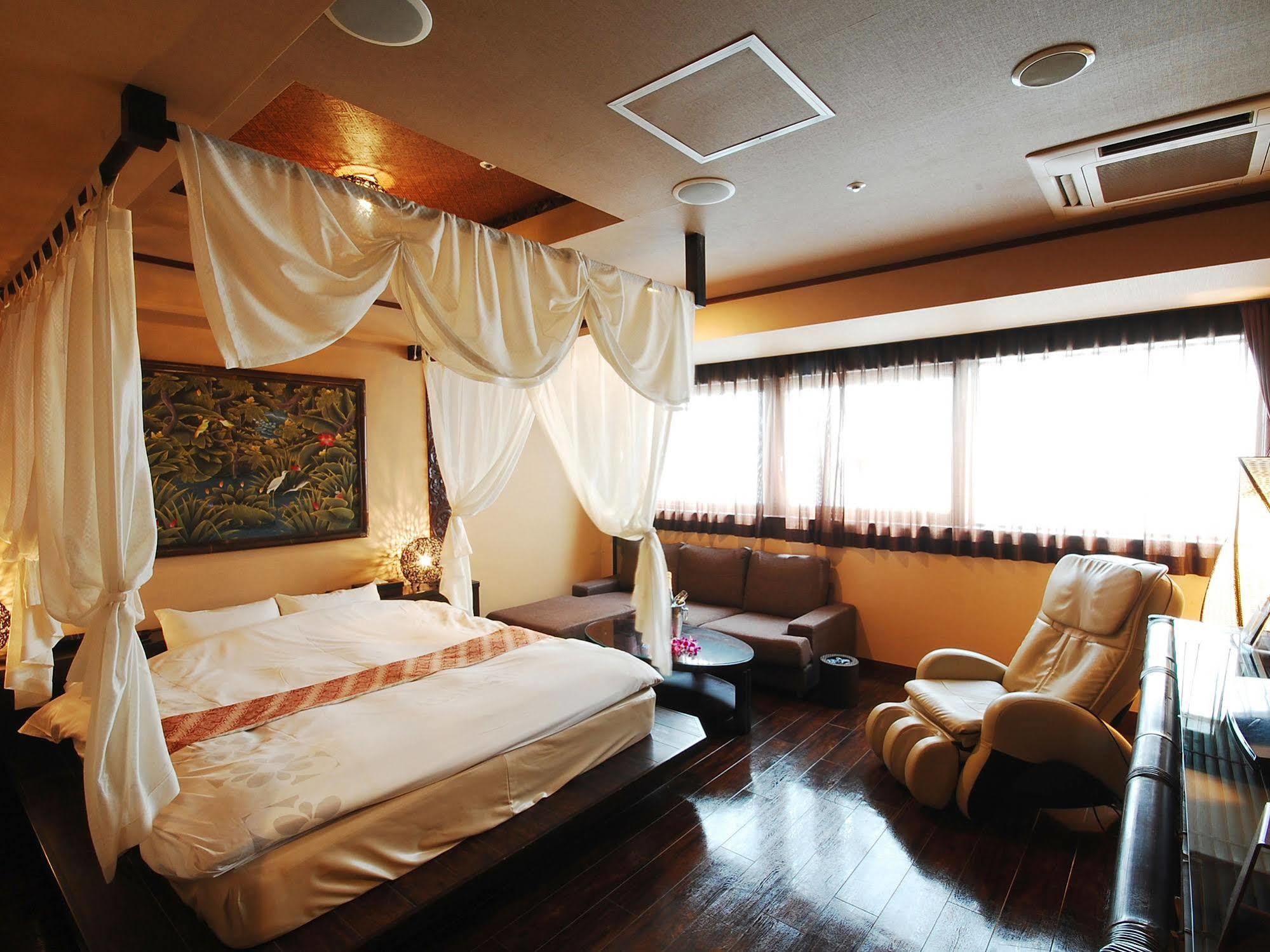 Balian Resort Chiba-Chuo (Adults Only) מראה חיצוני תמונה